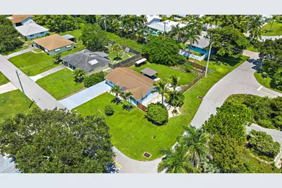 1 Windsor Road W, Jupiter, FL 33469 - Photo 27