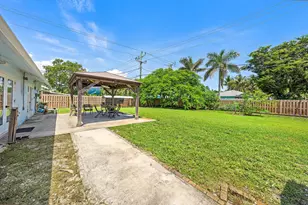 1 Windsor Rd W, Jupiter, FL 33469 - Photo 19