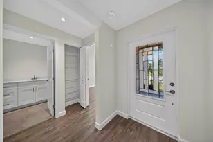 410 NE 34th St, Oakland Park, FL 33334 - Photo 33