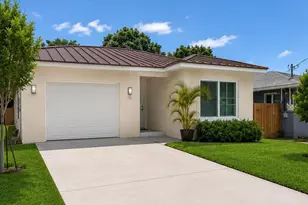 410 NE 34th St, Oakland Park, FL 33334 - Photo 1