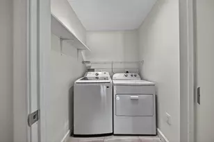 410 NE 34th St, Oakland Park, FL 33334 - Photo 35