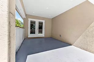 410 NE 34th St, Oakland Park, FL 33334 - Photo 37