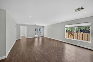 410 NE 34th St, Oakland Park, FL 33334 - Photo 15