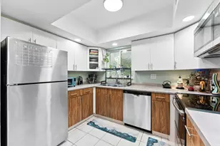 8410 W Sample Rd, Coral Springs, FL 33065 - Photo 11