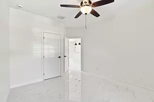 2356 30th Ave SW, Vero Beach, FL 32968 - Photo 17