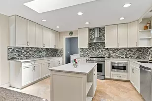 1 Wycliff Rd, Palm Beach Gardens, FL 33418 - Photo 17