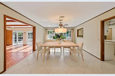 129 Alhambra Place, West Palm Beach, FL 33405 - Photo 9