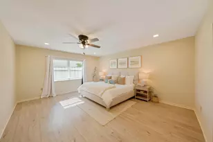 129 Alhambra Pl, West Palm Beach, FL 33405 - Photo 17