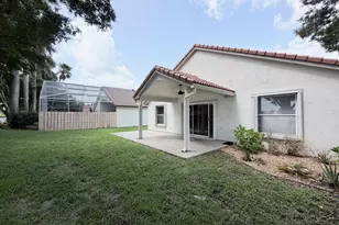 1975 Oak Berry Cir, Wellington, FL 33414 - Photo 23