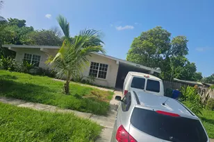 6134 Hogan Creek Rd, Margate, FL 33063 - Photo 3