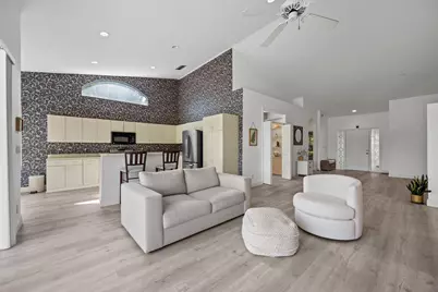 7372 Rockbridge Circle #7372, Lake Worth, FL 33467 - Photo 9