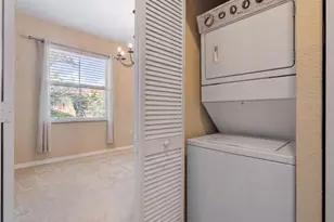 301 Lake Monterey Cir, Boynton Beach, FL 33426 - Photo 19