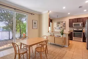 301 Lake Monterey Cir, Boynton Beach, FL 33426 - Photo 13