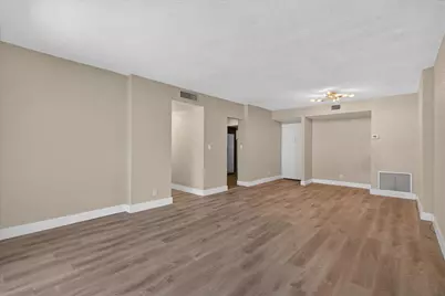 4200 Hillcrest Drive, Hollywood, FL 33021 - Photo 15