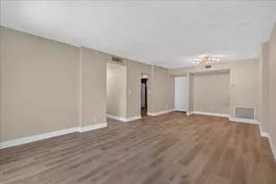 4200 Hillcrest Dr, Hollywood, FL 33021 - Photo 15