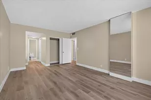 4200 Hillcrest Dr, Hollywood, FL 33021 - Photo 23