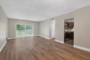 4200 Hillcrest Dr, Hollywood, FL 33021 - Photo 11