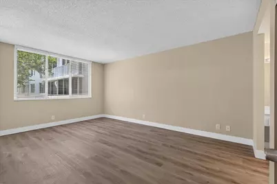4200 Hillcrest Drive, Hollywood, FL 33021 - Photo 21
