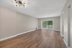 4200 Hillcrest Dr, Hollywood, FL 33021 - Photo 5