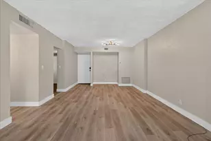 4200 Hillcrest Dr, Hollywood, FL 33021 - Photo 17