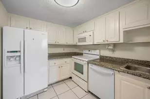 2800 N Ocean Dr, Riviera Beach, FL 33404 - Photo 11
