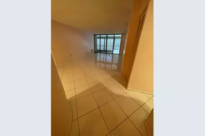 2802 N 46th Avenue #B318, Hollywood, FL 33021 - Photo 5