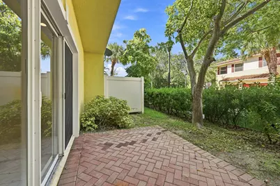 3105 NW 25th Terrace, Oakland Park, FL 33309 - Photo 23