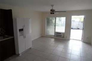 2117 NE 14th Ave, Wilton Manors, FL 33305 - Photo 17