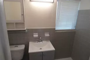 2117 NE 14th Ave, Wilton Manors, FL 33305 - Photo 19