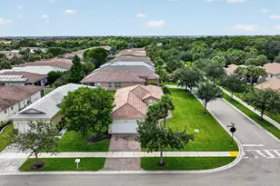 9801 SW Glenbrook Dr, Port Saint Lucie, FL 34987 - Photo 37