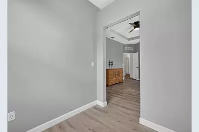 9801 SW Glenbrook Drive, Port Saint Lucie, FL 34987 - Photo 17