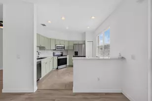 9801 SW Glenbrook Dr, Port Saint Lucie, FL 34987 - Photo 9