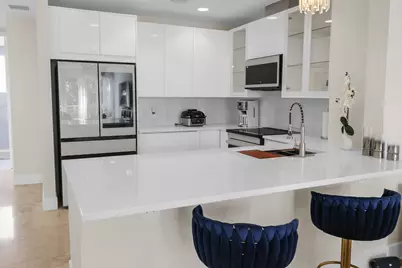 814 NE 19th Avenue, Fort Lauderdale, FL 33304 - Photo 9