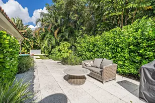 157 Worth Ct N, West Palm Beach, FL 33405 - Photo 27