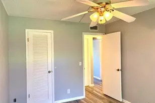 226 Kent N, West Palm Beach, FL 33417 - Photo 5