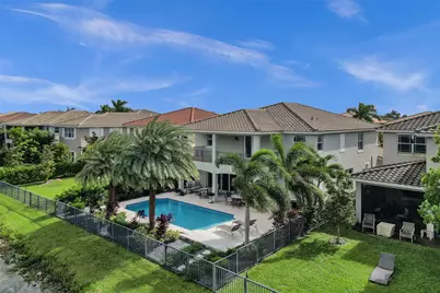 9749 Blue Isle #BAY, Parkland, FL 33076 - Photo 13