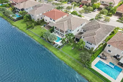 9749 Blue Isle #BAY, Parkland, FL 33076 - Photo 9