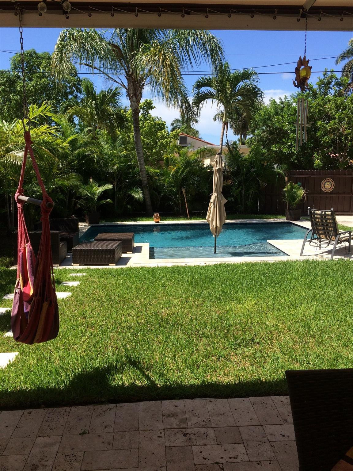 1126 Lincoln St - 1126 Lincoln St, Hollywood, FL 33019 Luxury Property | Jose Angel Pina