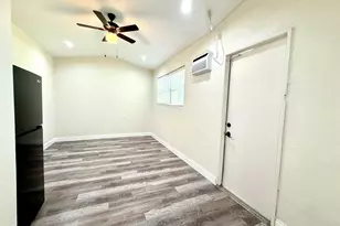 3548 NW 39th Ave, Lauderdale Lakes, FL 33309 - Photo 11