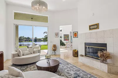 762 Heritage Drive, Weston, FL 33326 - Photo 9
