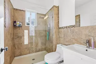762 Heritage Dr, Weston, FL 33326 - Photo 43