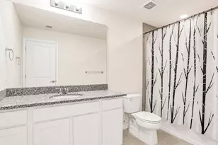2909 Olivia Ave, Lauderdale Lakes, FL 33311 - Photo 15
