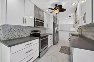 21682 Cypress Rd, Boca Raton, FL 33433 - Photo 35