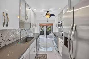 21682 Cypress Rd, Boca Raton, FL 33433 - Photo 39