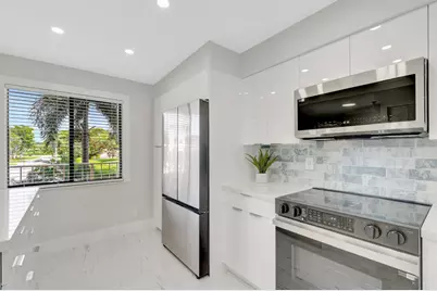 7240 Huntington Lane #202, Delray Beach, FL 33446 - Photo 3