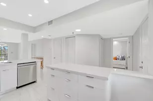 7240 Huntington Ln, Delray Beach, FL 33446 - Photo 5