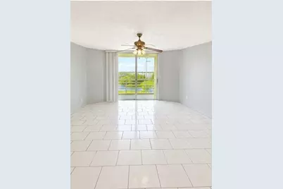 3465 Via Poinciana #804, Lake Worth, FL 33467 - Photo 7