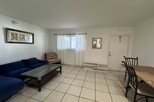 811 SE 16th St, Fort Lauderdale, FL 33316 - Photo 3