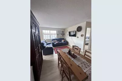 365 SW 86th Avenue #207, Pembroke Pines, FL 33025 - Photo 3