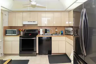 21864 Arriba Real, Boca Raton, FL 33433 - Photo 9